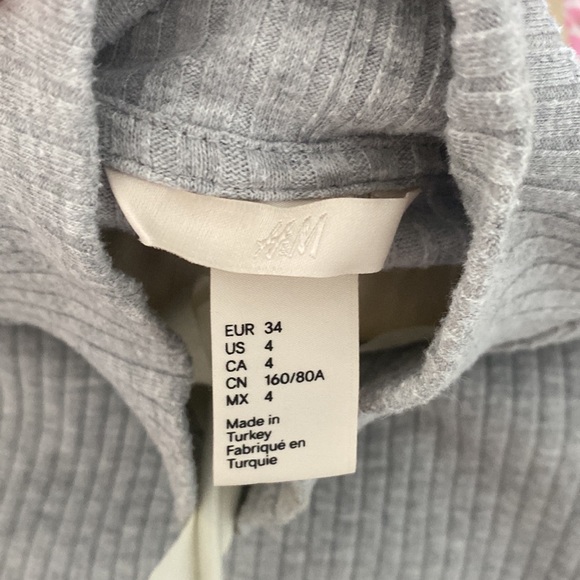 H&M gray long ribbed turtleneck dress size 4 great condition - Picture 5 of 5